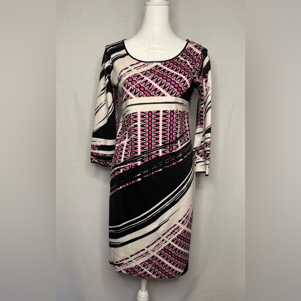 Melissa Paige Pink/ Black Abstract Design Dress Size Small